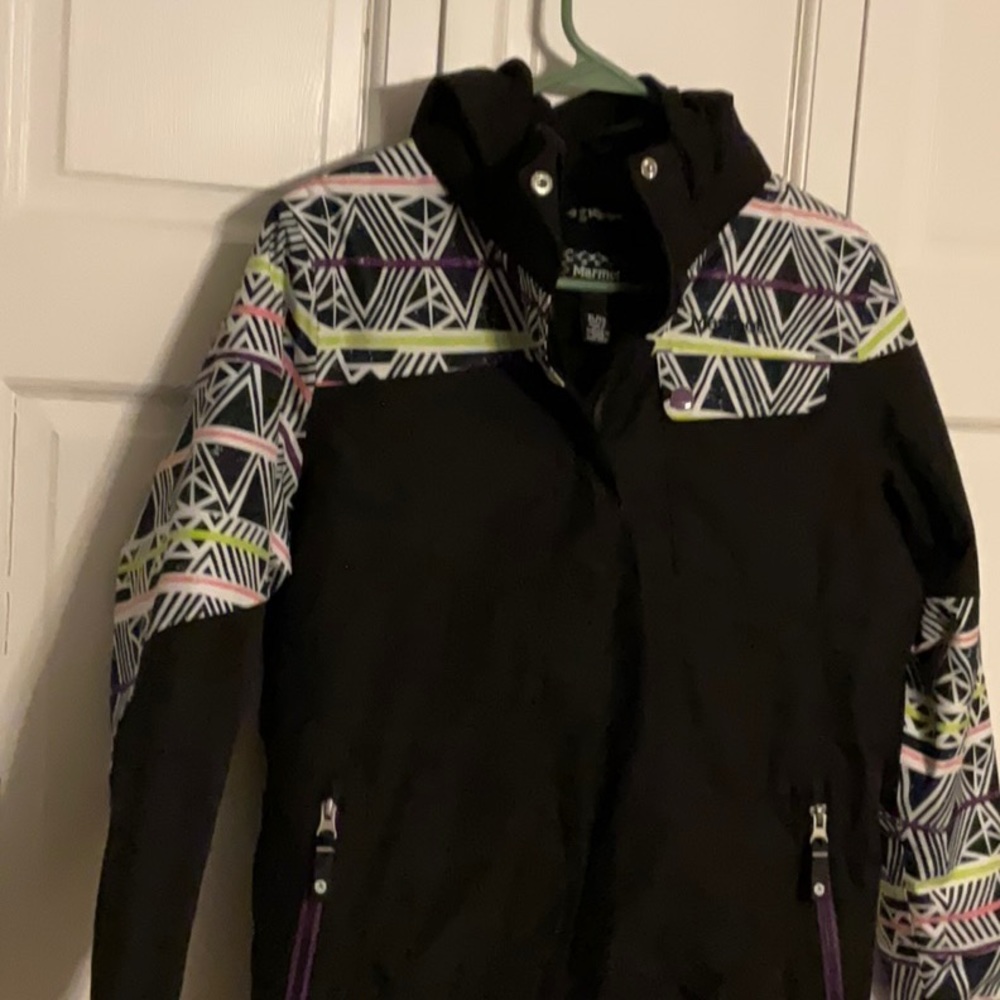 Girls XL black with pattern Marmot ski winter jacket
